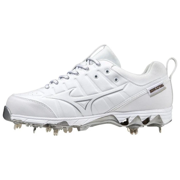 Mizuno 9-Spike Swift 7 Low Women's Metal Softball Cleat 2 Mizuno 9-Spike Swift 7 Low Women's Metal Softball Cleat - Image 2